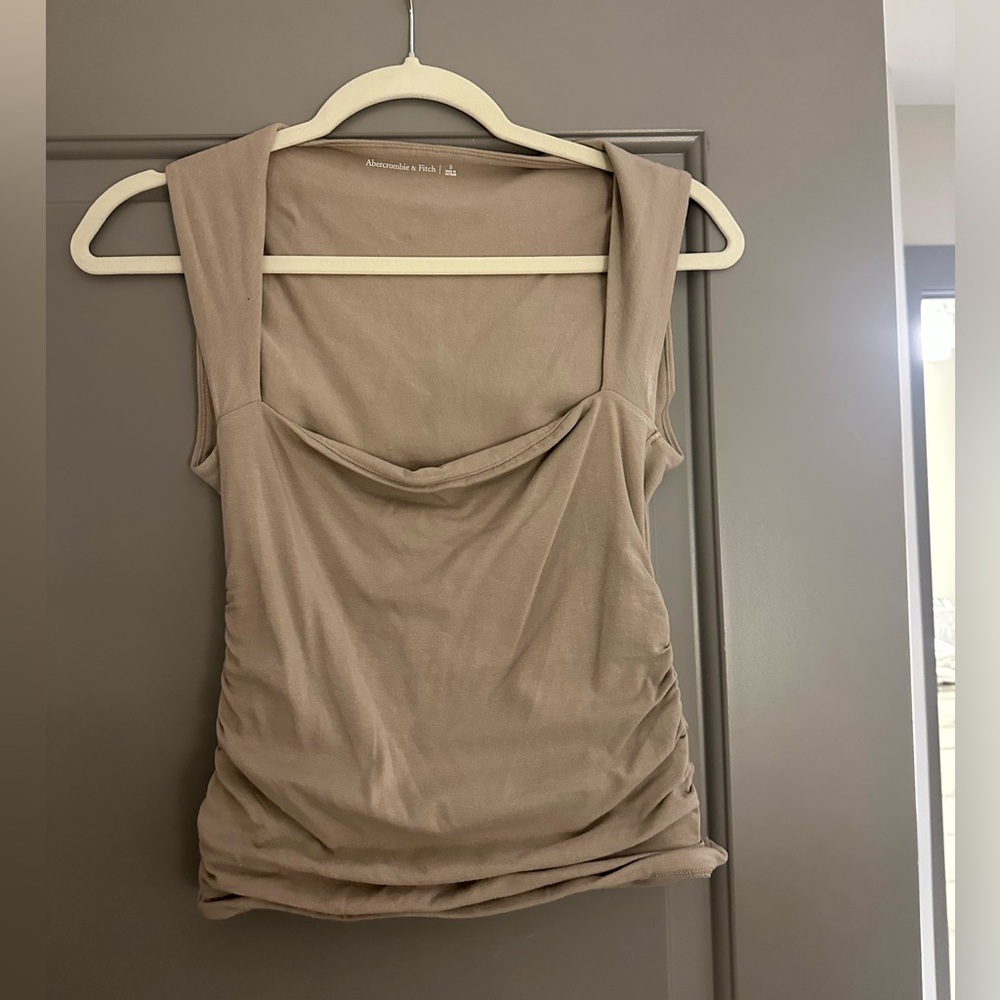 Abercrombie Ruched Rank